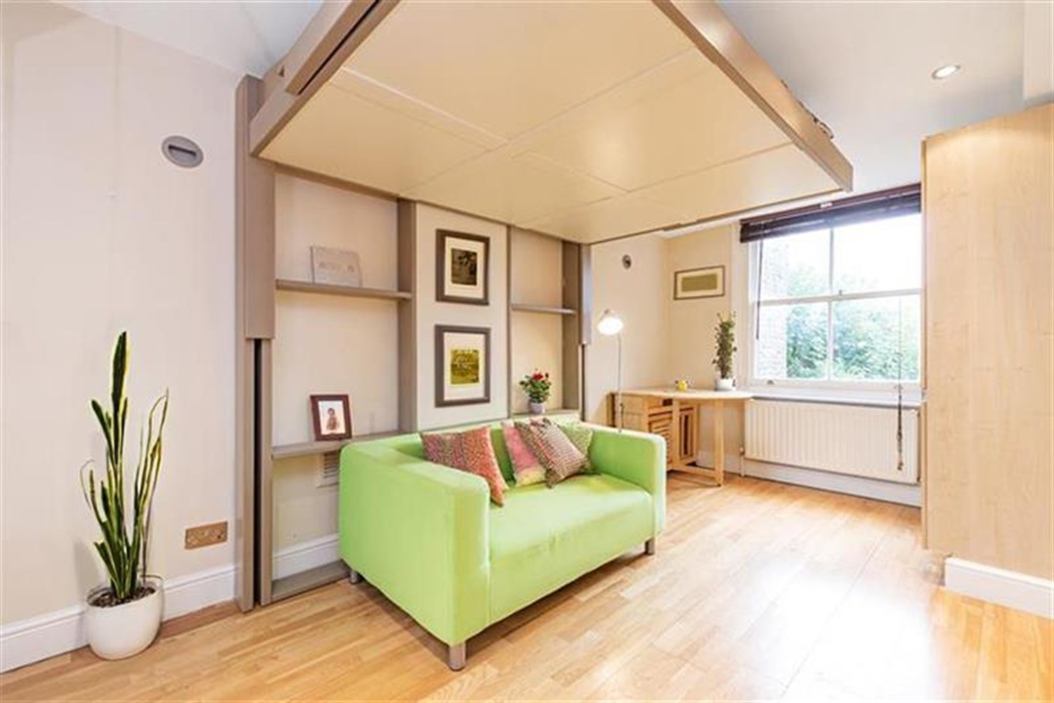 Clanricarde Gardens, W2